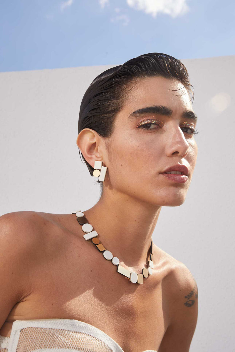 Round Bauhaus Necklace Ivory