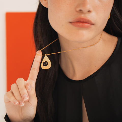 Miro Necklace Golden Black Drop