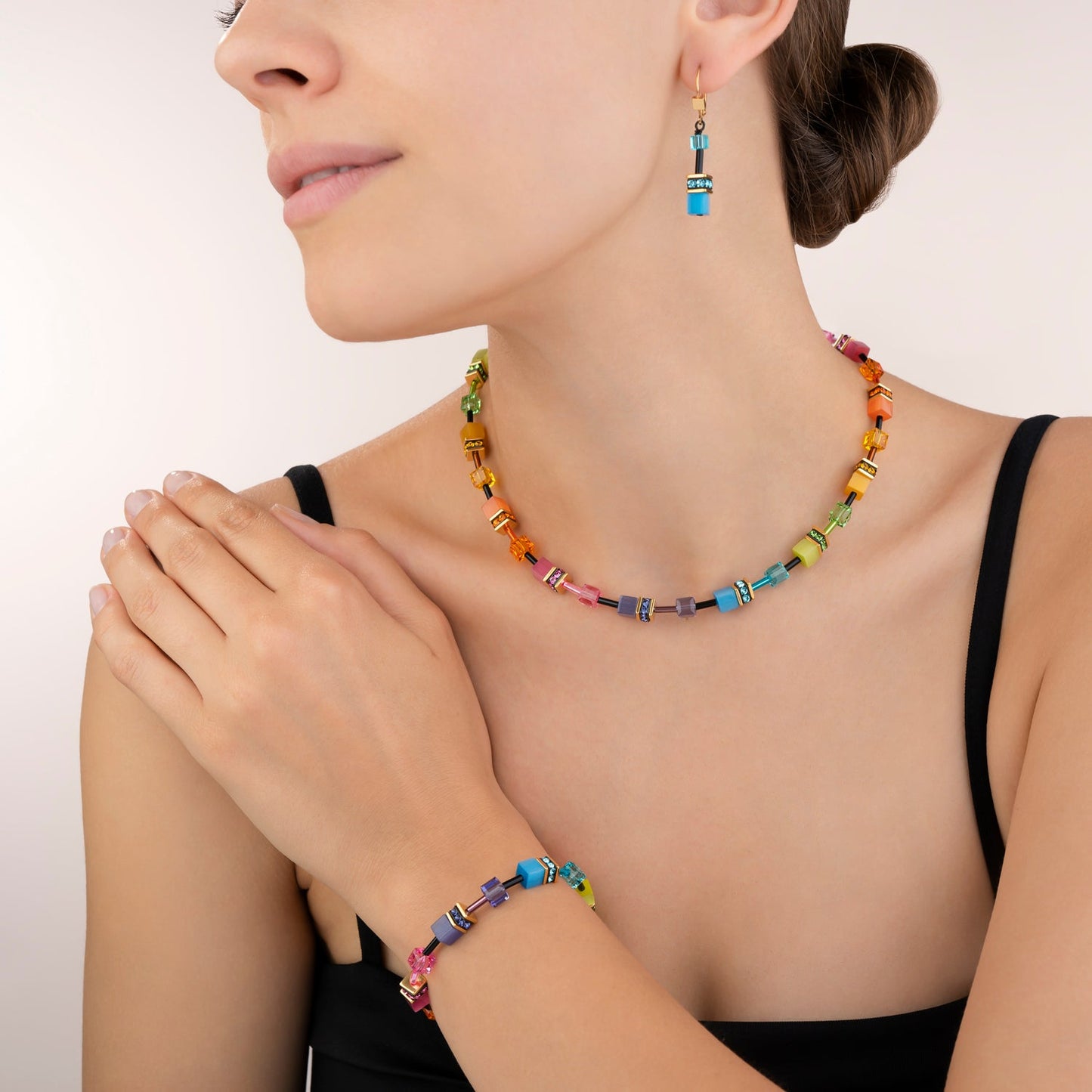 Geocube Multicolor Rainbow and Gold Necklace