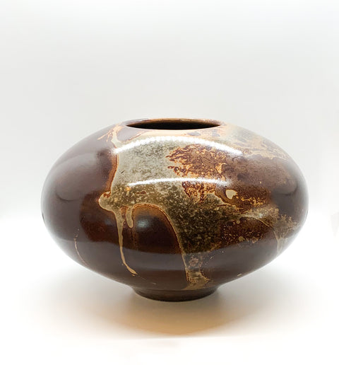 Vase in two tones