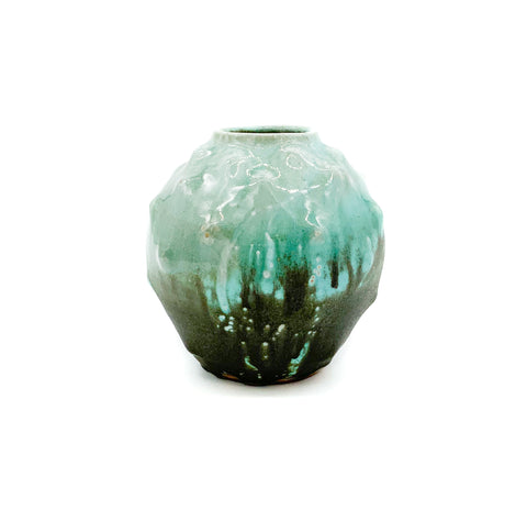 Textured vase in two tones, mint and dark green.