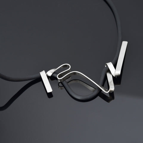Allure Cord Necklace Black/Silver