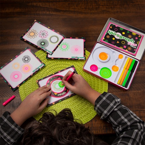 Spirograph Neon Tin