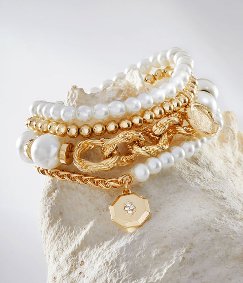 Pearl and Gold Chunky Bracelet