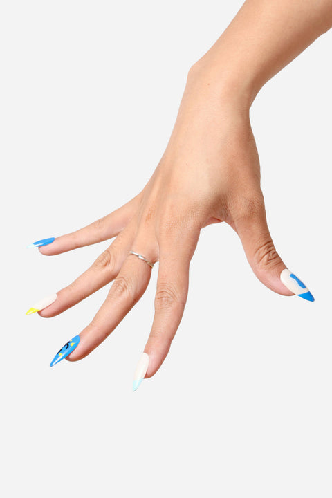 HENRI MATISSE ICARUS - ALMOND PRESS-ON NAILS