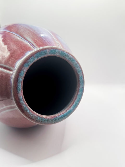 Melon Flower Vase in Aurora