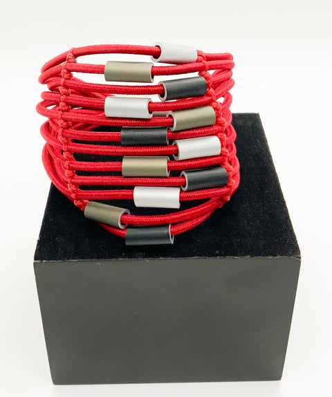 Multirow Bracelet with Aluminum Cylinder & Magnetic Closure