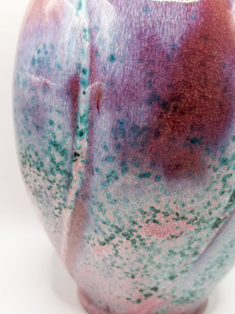 Melon Flower Vase in Aurora