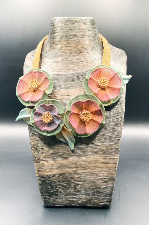 Cotton Rose Flower Neckalce