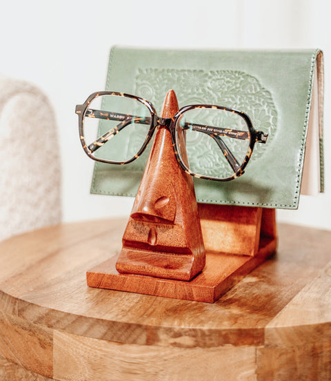 Nose Book and Glass Caddy