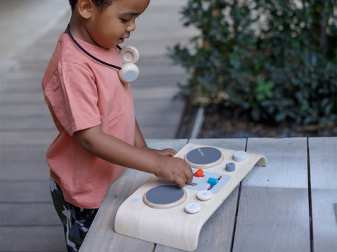 DJ Mixer Board