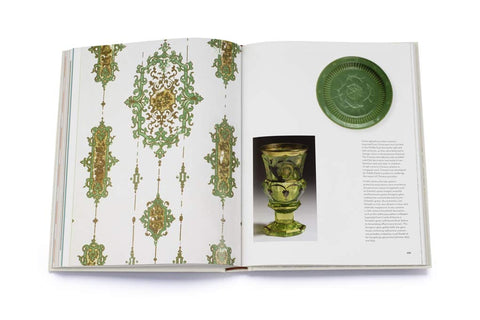 The V & A Book of Color In Design