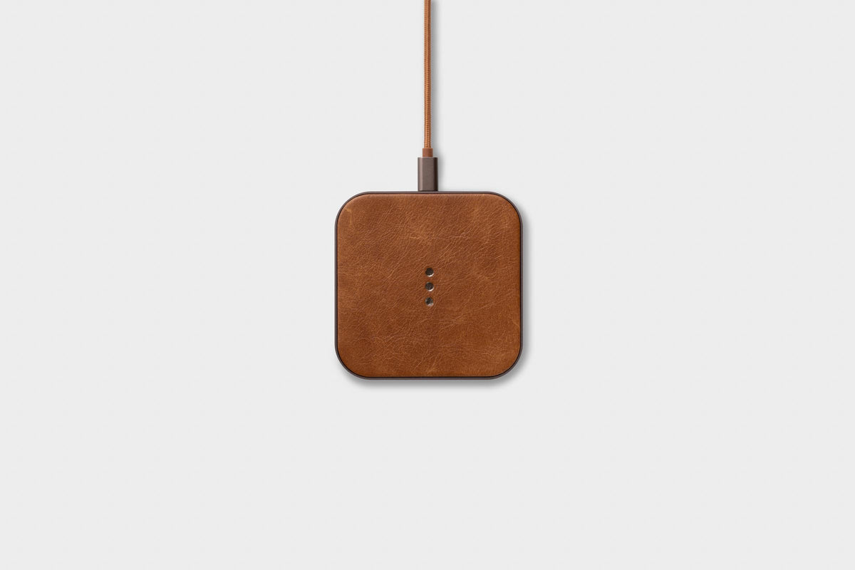 Catch 1 Single Device Leather Charger - Saddle
