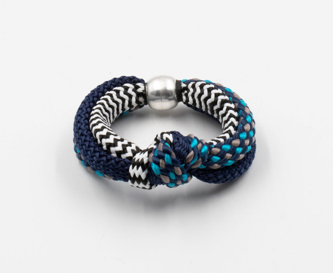 Bracelet with a Knot